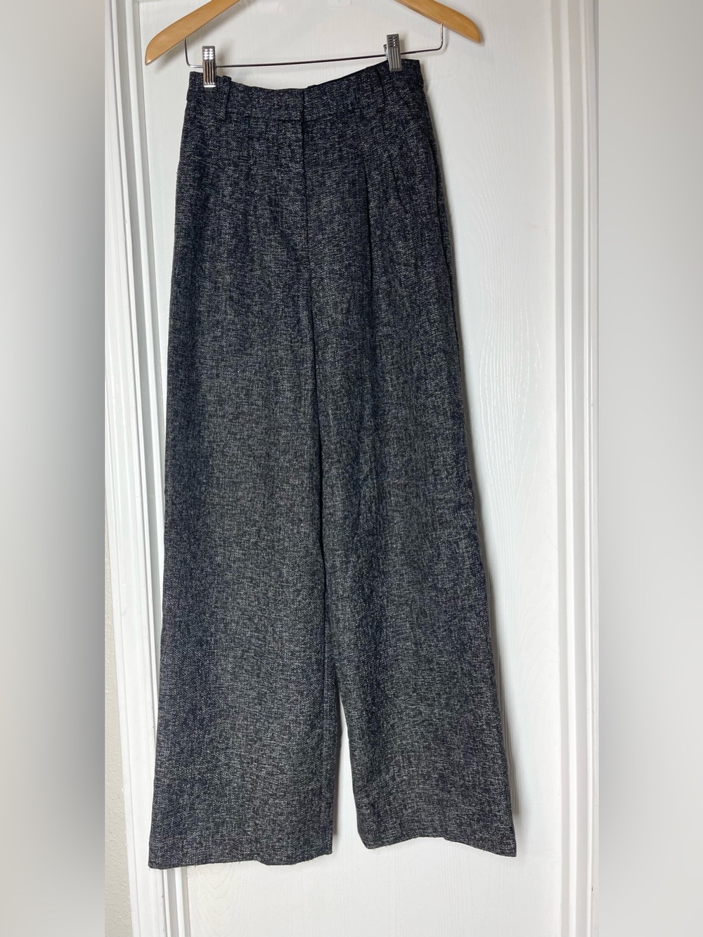 H&M Women's Wide-Leg Dress Pants in Heather Charcoal